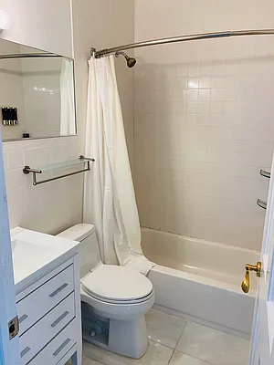 Rented by Voro New York | media 22