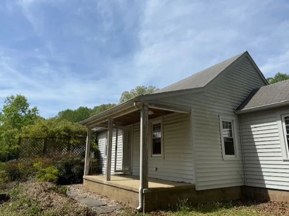 189 Bloomfield Ln, Heathsville, VA 22473
