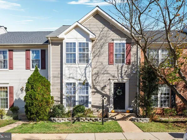 7235 Traphill Way, Gainesville, VA 20155