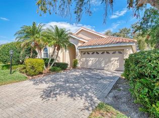 5271 Highbury Cir, Sarasota, FL 34238