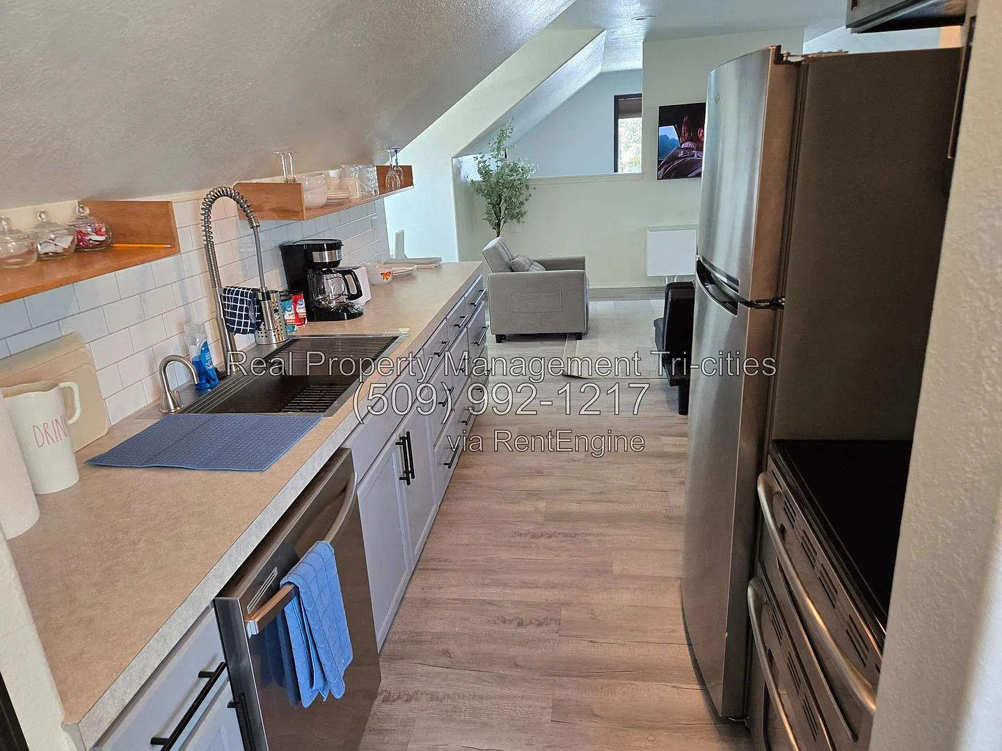2 bed, 2.0 bath, 1200 sqft, $2,495 — Photo 2