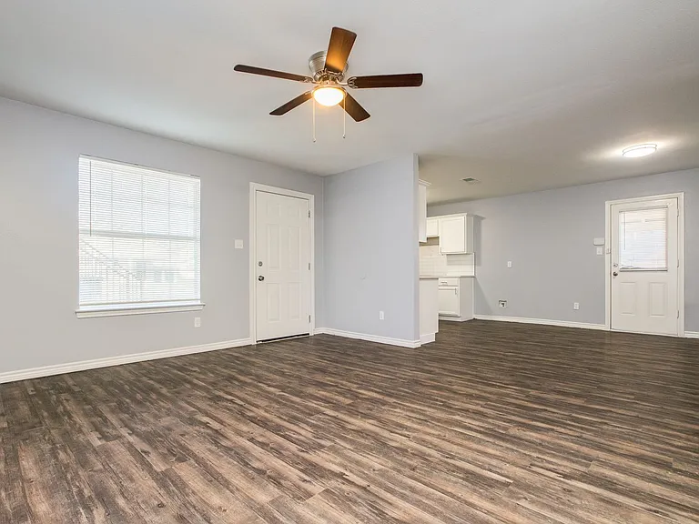 1008 Canal St — Photo 20