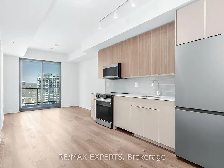 2075 Lakeshore Rd #910 — Photo 13