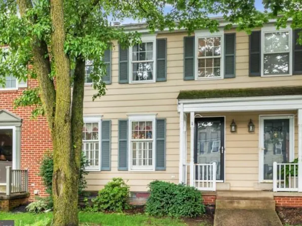 8294 Black Haw Ct, Frederick, MD 21701