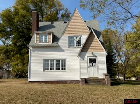 116 Cedar St, New Ulm, MN 56073