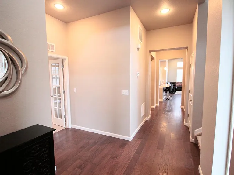 1401 Skyline Dr — Photo 21