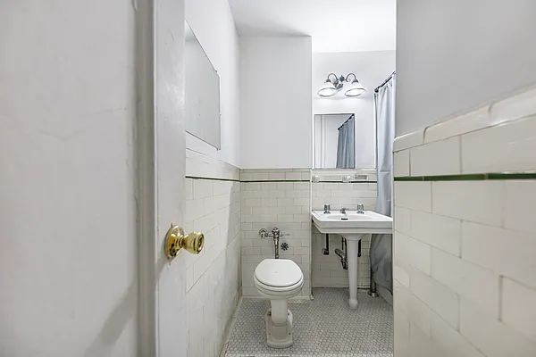 Rented by Blackwater Associates Inc. | media 6