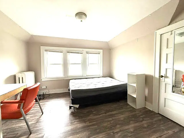 708 Stewart Ave #3 — Photo 5