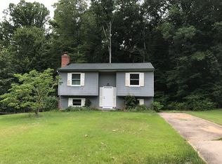 12508 Spring Dr, Manassas, VA 20112