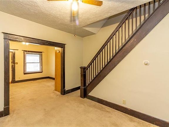 5th image of 2113 Ringgold Ave