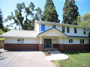 27460 Briggs Hill Rd, Eugene, OR 97405