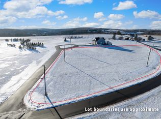 19-A19 Riverbend Ln, Grenville Parish, PE C0A1N0