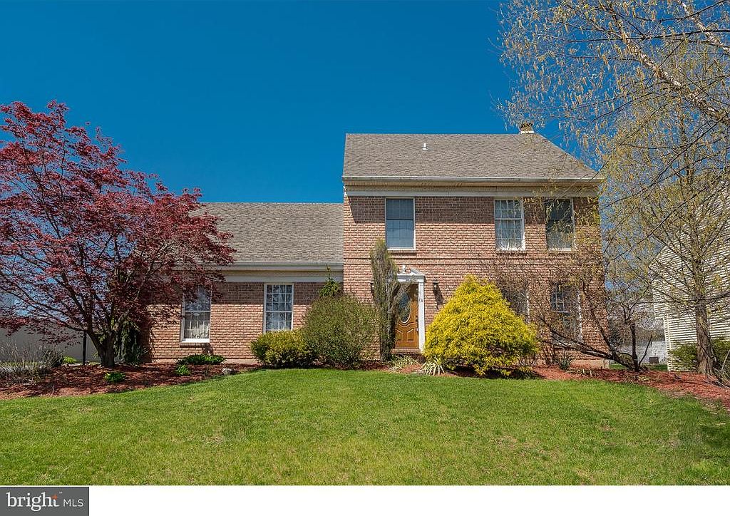 327 Washington St, Birdsboro, PA 19508 Zillow