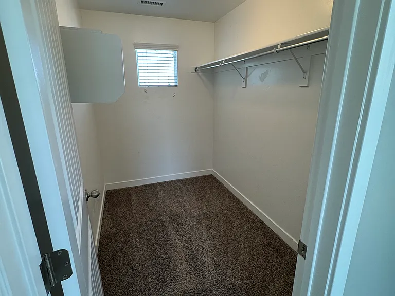 741 W Gallant Dr — Photo 23