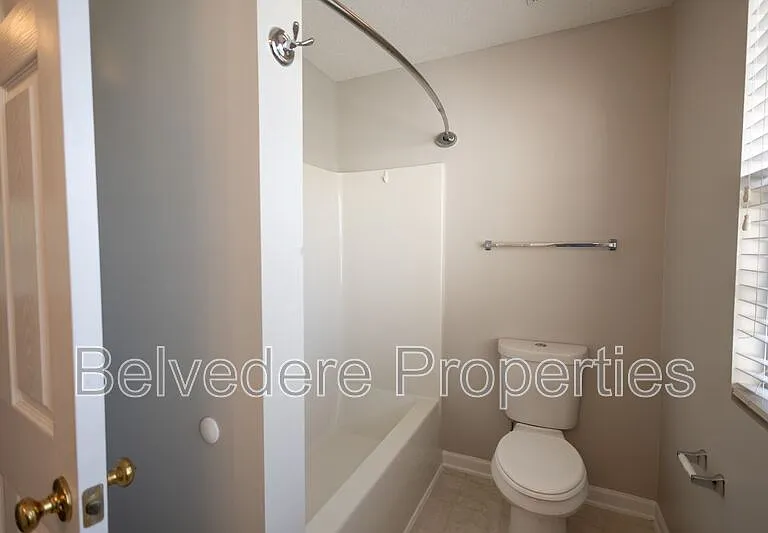 1922 Munn Cir — Photo 17