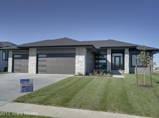 1201 NW 7th Ct, Grimes, IA 50111