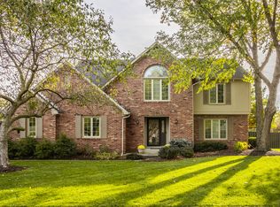 10595 Breckenridge Dr, Carmel, IN 46033