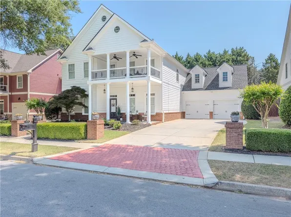 540 Warm Springs Ct, Loganville, GA 30052