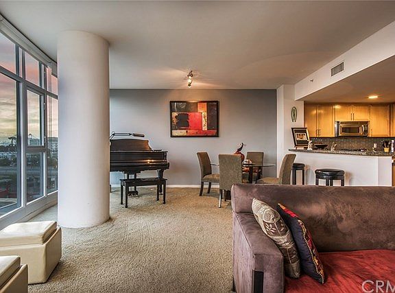 5th image of 400 W Ocean Blvd Unit 402