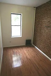 Rented by Concept Real Estate Group