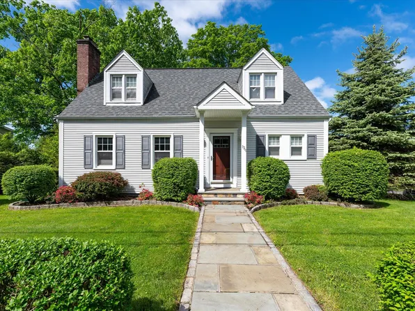1711 Central Street, Yorktown Heights, NY 10598