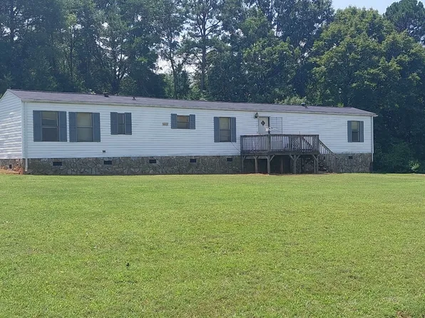 6632 Charleston Trl, Cherryville, NC 28021