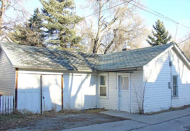 1st image of 720 1/2 N 31st St