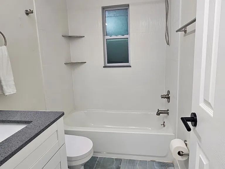 2704 W Saint Louis St #A — Photo 11