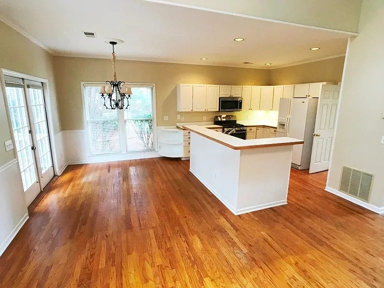 377 Fairbrook Cir NE — Photo 17