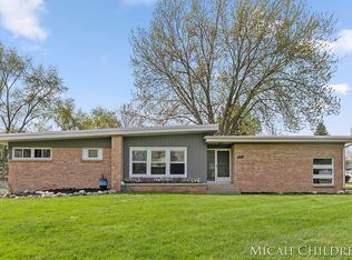 601 Edgeworth St, Jenison, MI 49428