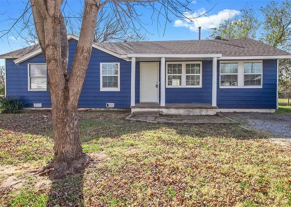 1st image of 4408 SE 38th St