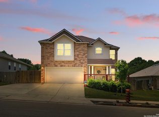 5013 Whisper Cv, Schertz, TX 78108