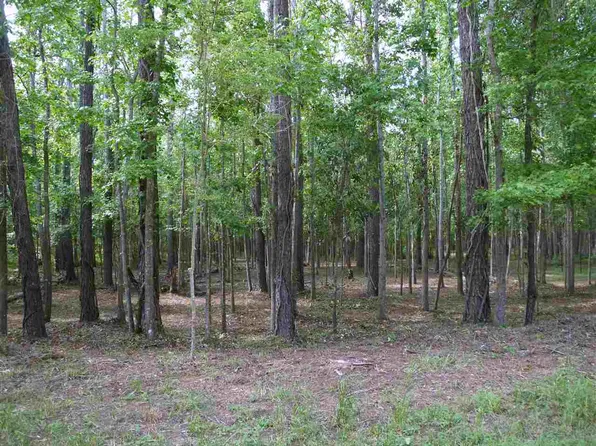 Lakely Dr, Tallahassee, FL 32303