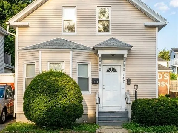 142 Pocasset Ave, Providence, RI 02909