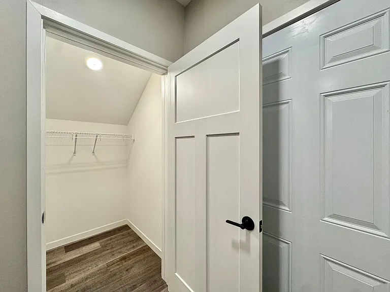 765 Meridian St — Photo 21