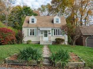 169 Battis Rd, Hamden, CT 06514