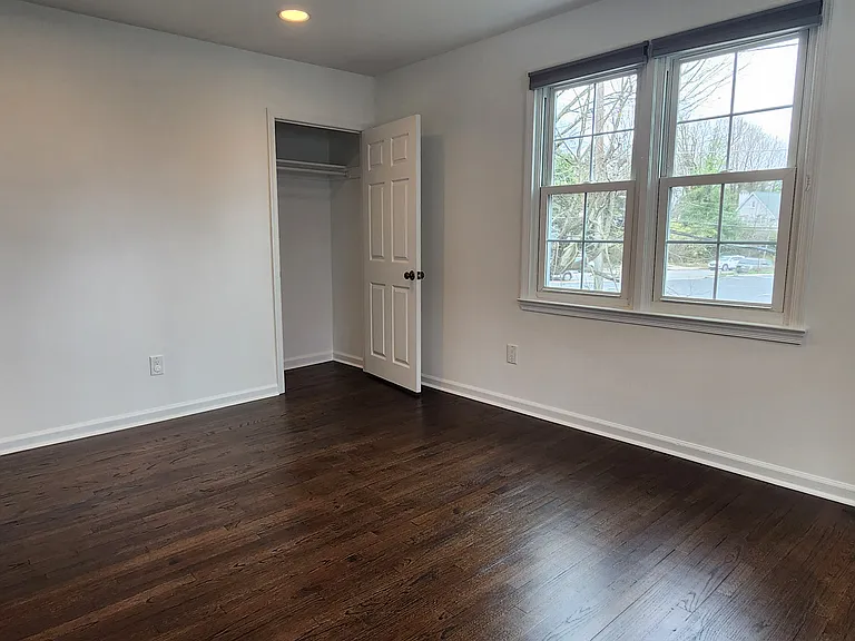 3 Hansen Ct — Photo 11