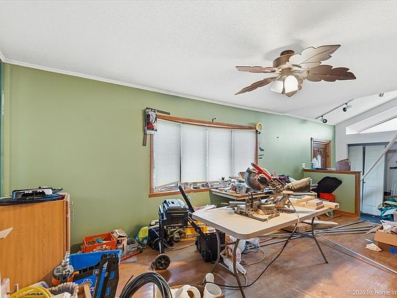3rd image of 7817 W 98th Pl