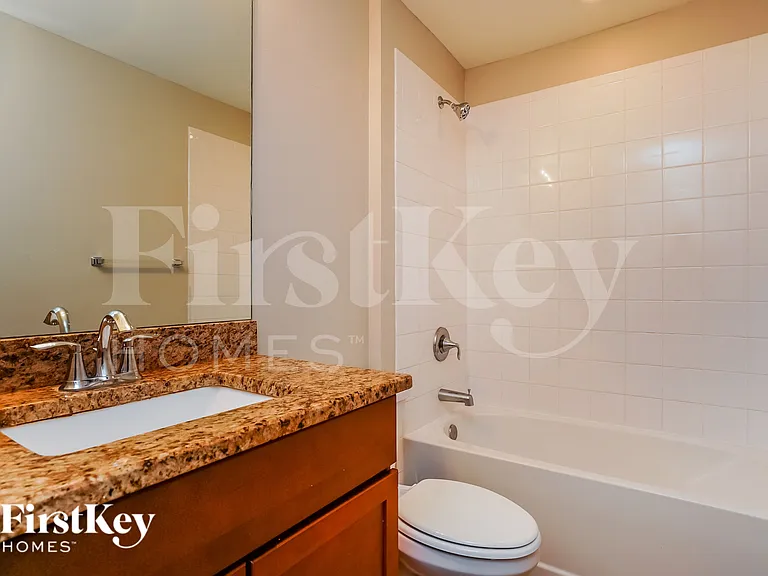 3032 NW 6th Ave — Photo 13