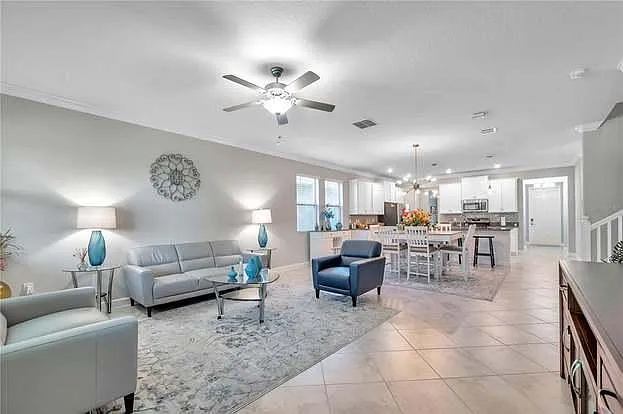 8763 Flourish Dr — Photo 15
