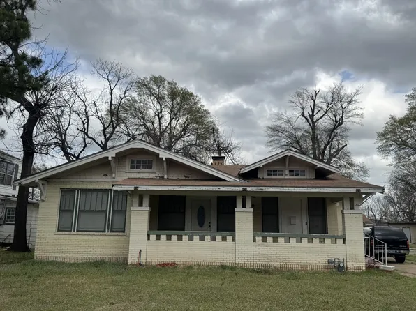 646 Fitzhugh Ave, Paris, TX 75460