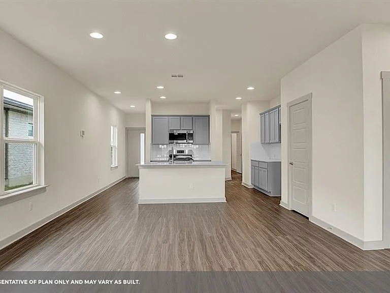 10917 Tildon Ave — Photo 15
