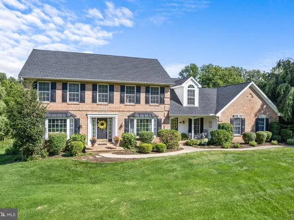 133 Fox Hill Dr, Wernersville, PA 19565