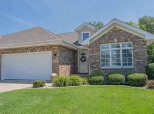 10787 Knickerbocker Ct, Saint John, IN 46373