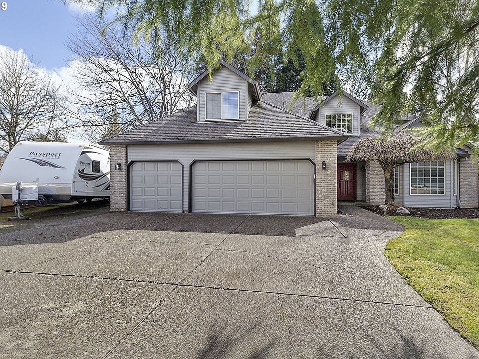 1st image of 878 SE 31st Ct