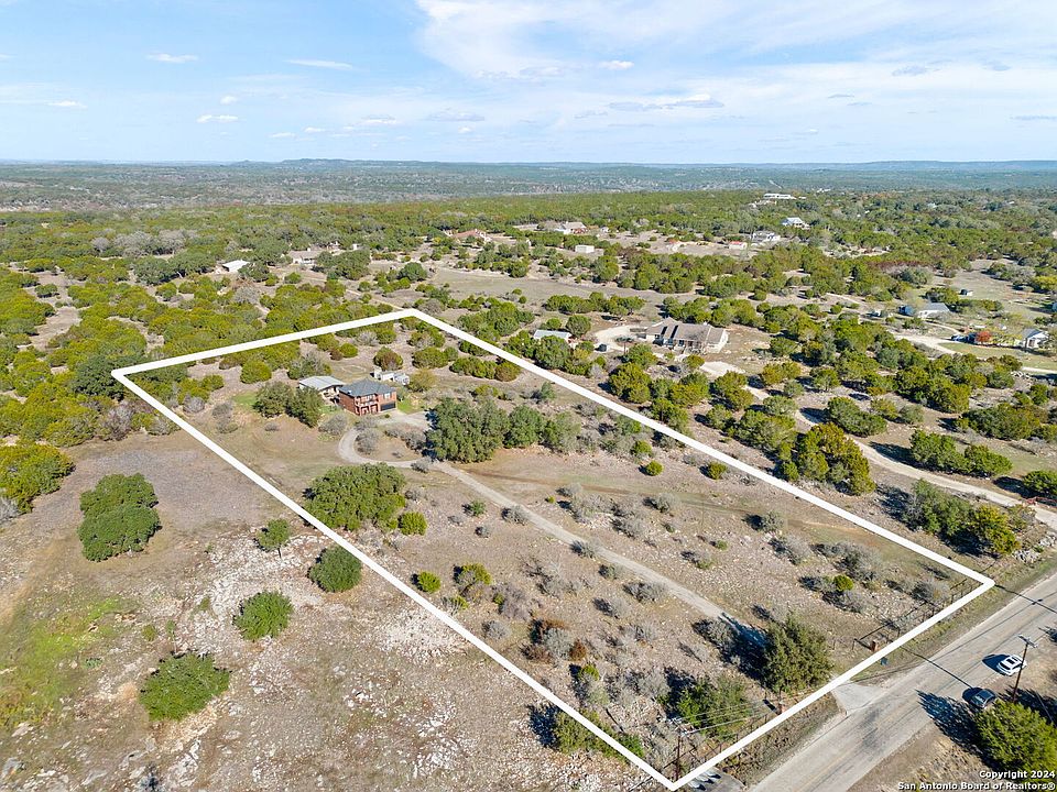1st image of 508 Red Oak Drive
