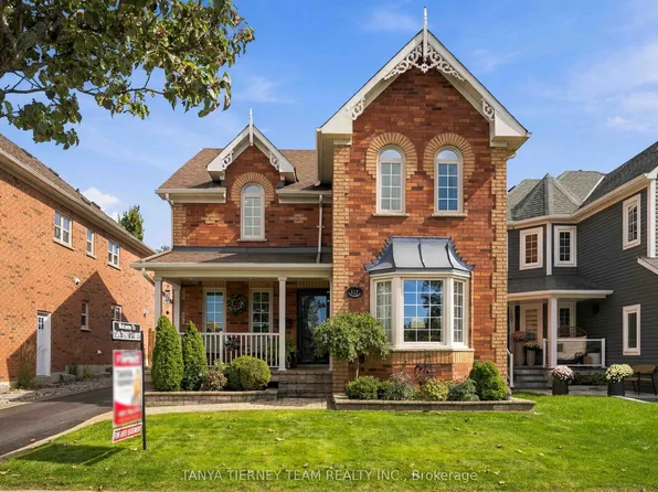 111 Watford St, Whitby, ON L1M 1G5