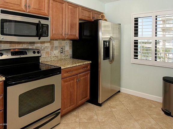 5th image of 1000 N Atlantic Ave APT 416