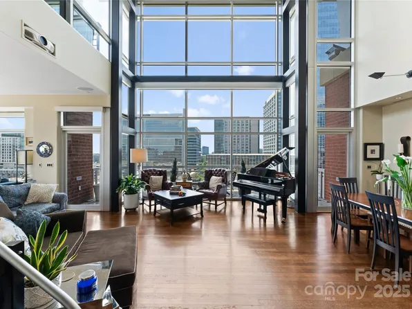 435 S Tryon St Unit 907, Charlotte, NC 28202