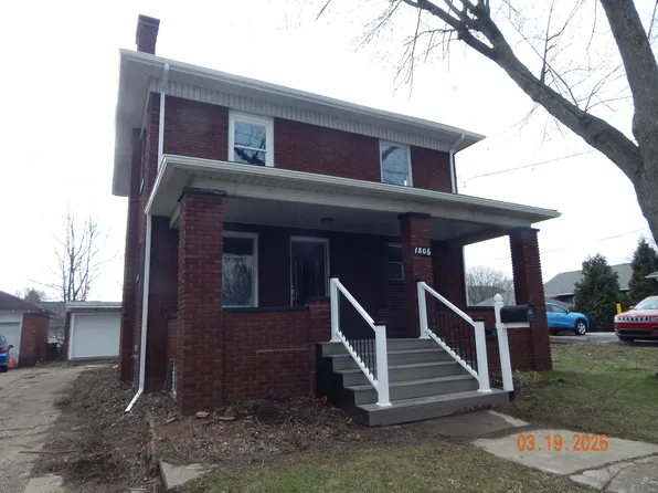 1806 40th St NW, Canton, OH 44709